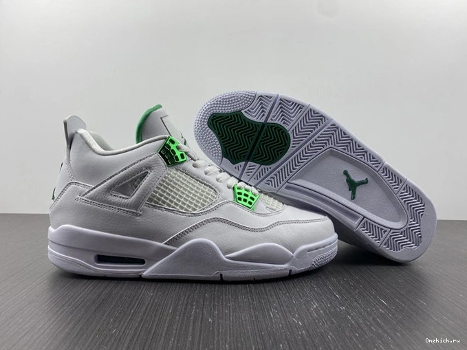 One Kick CT8527- Jordan 3960 Metallic Efficient Green 4 Retro 1013